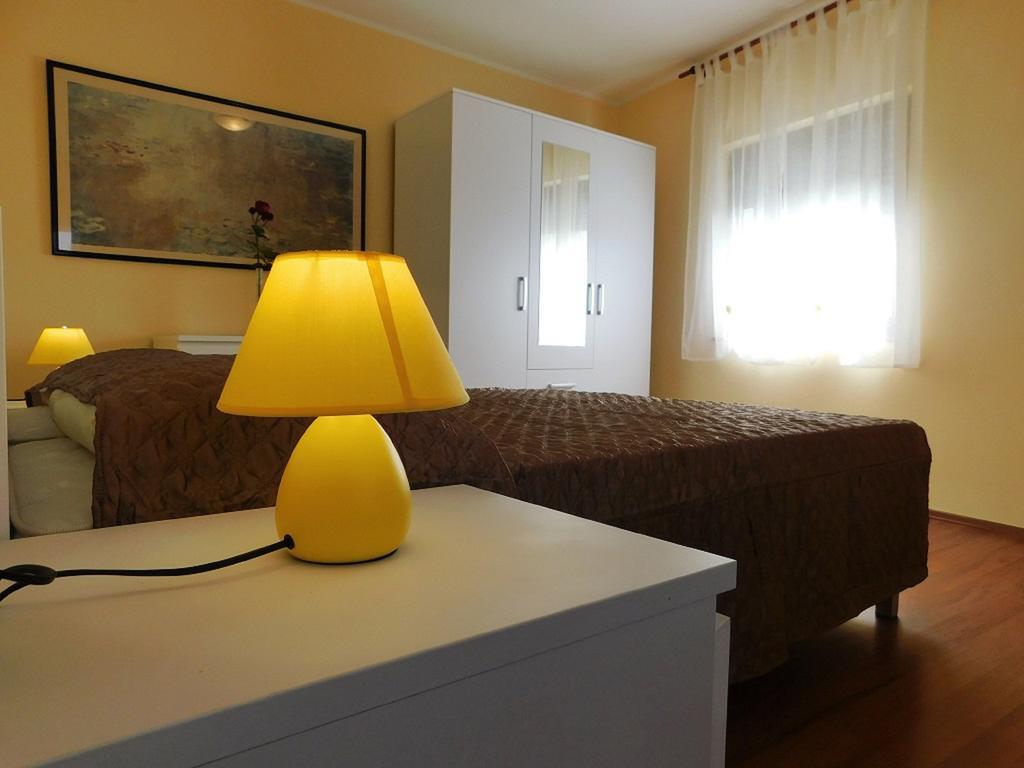 Apartments Danilo 48 Pula Extérieur photo